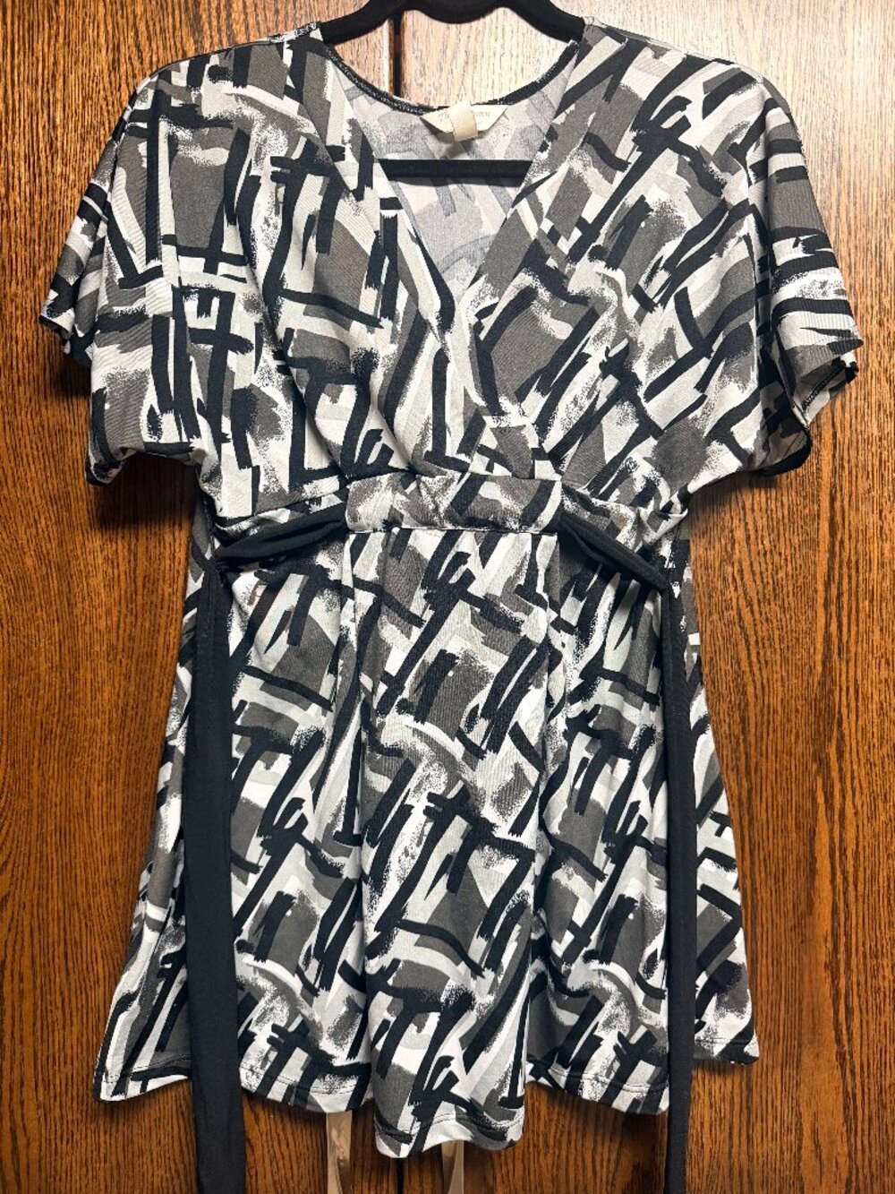 Three Seasons Maternity Top- Sz: M